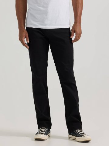 Men's Extreme Motion Relaxed Straight Jean