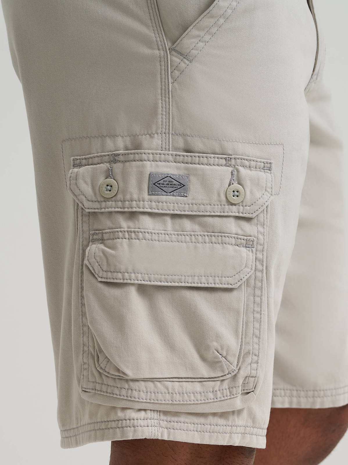 Men's Legendary Wyoming Cargo Short - view 6