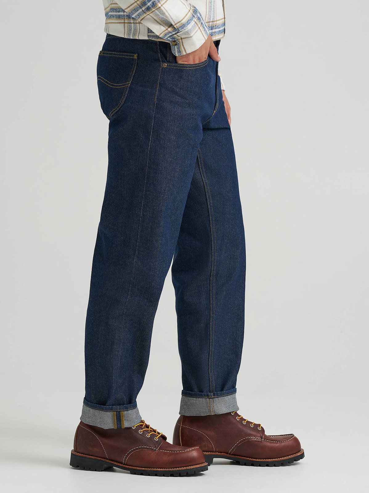 Men's Premium Relaxed Taper Jean - view 4
