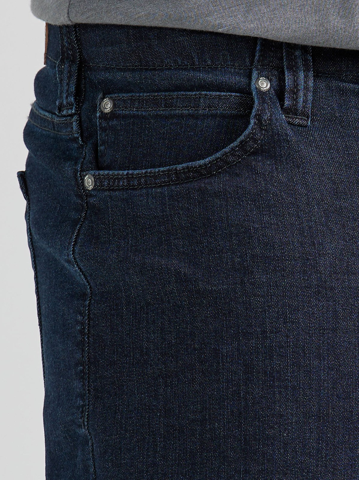 Men's Extreme Motion Athletic Tapered Leg Jean (Big & Tall) - view 6
