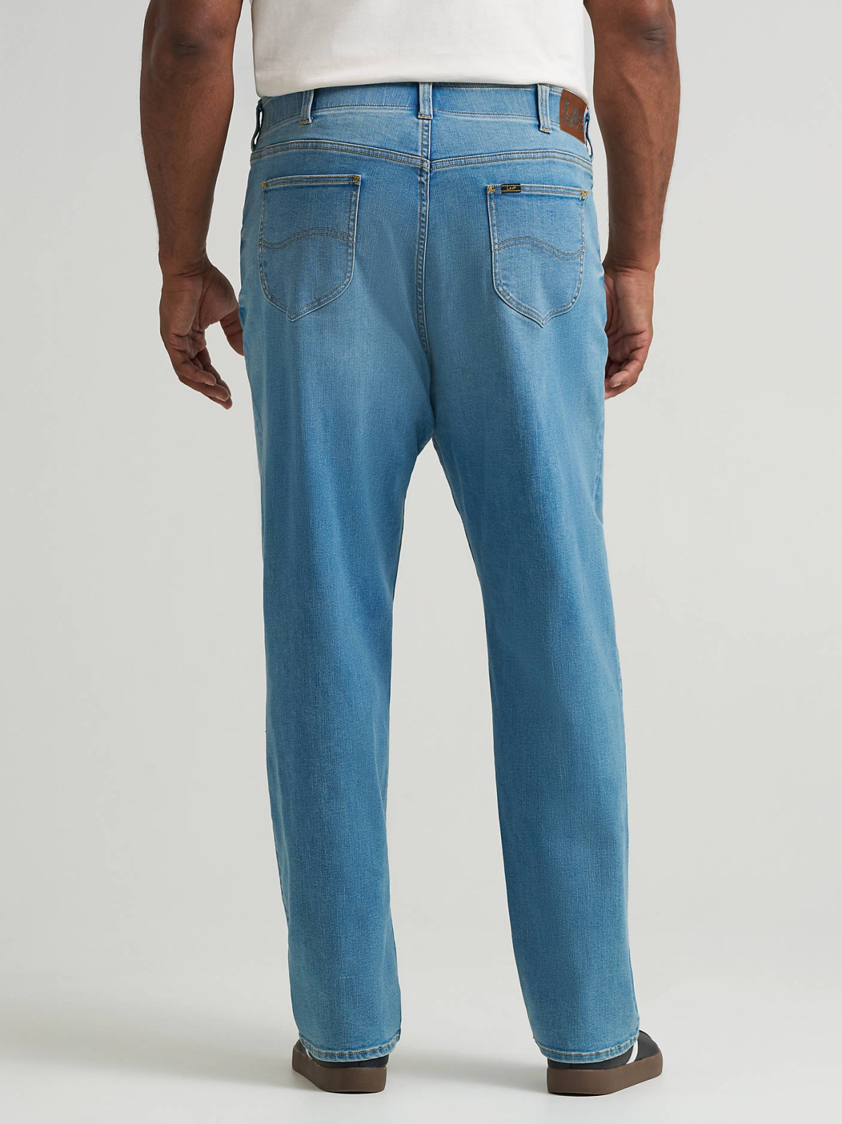 Men's Extreme Motion Loose Jean (Big & Tall) - view 3