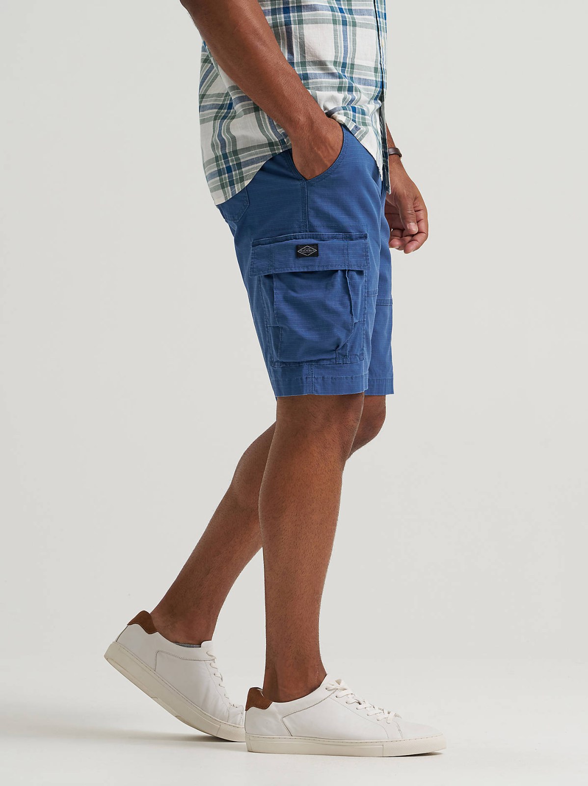 Men's Extreme Motion Carolina Cargo Short - view 4