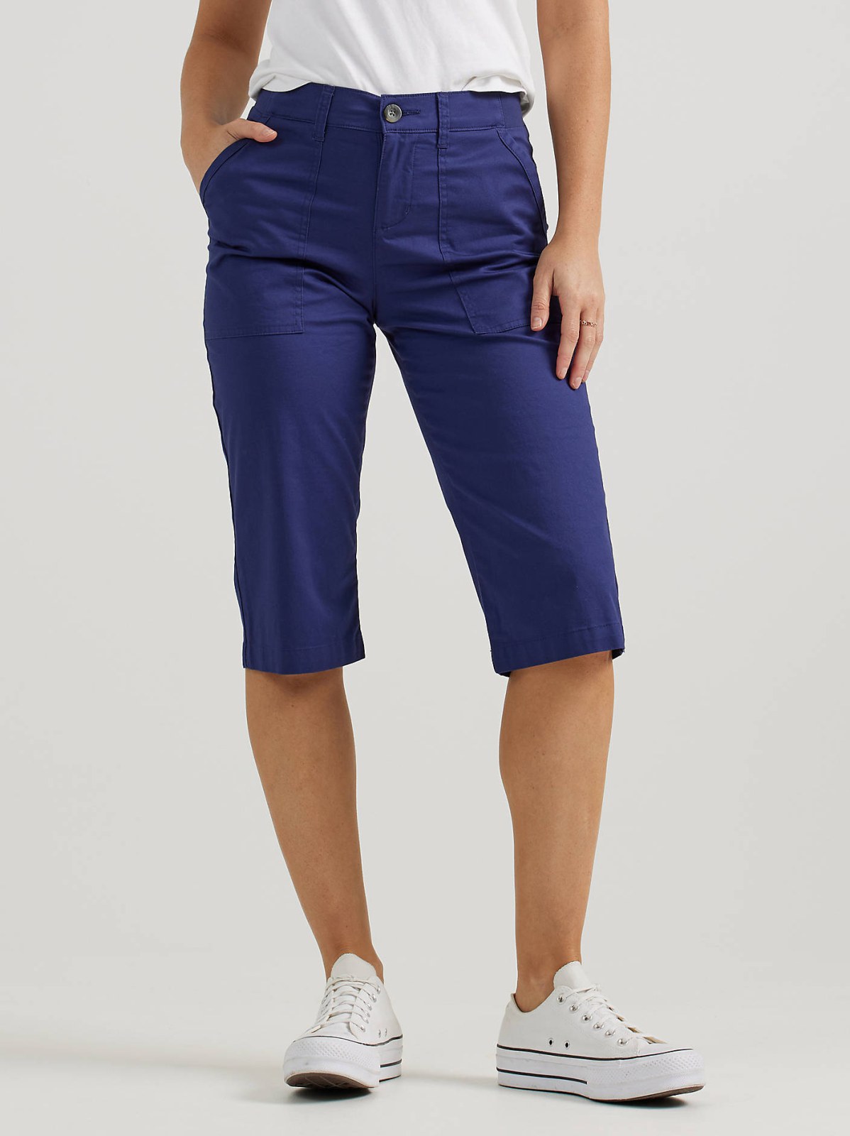 Women's Ultra Lux Comfort with Flex-to-Go Relaxed Fit Utility Skimmer - view 2